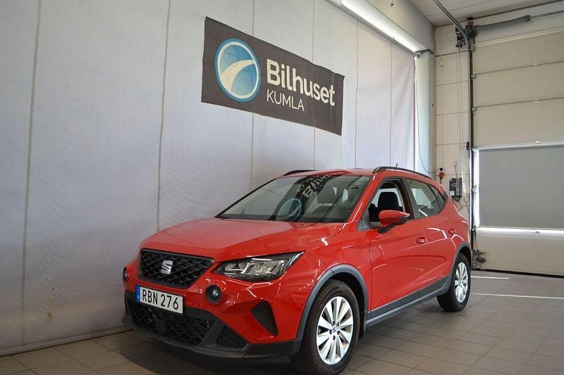Röd Begagnad 2022 Seat Arona Comfort SUV | 169 000 kr (Marknadspris) - Bild 1/4