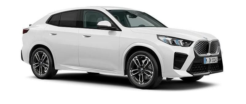 Vit Ny 2026 BMW iX2 Comfort Edition SUV | 676 125 kr - Bild 1/3