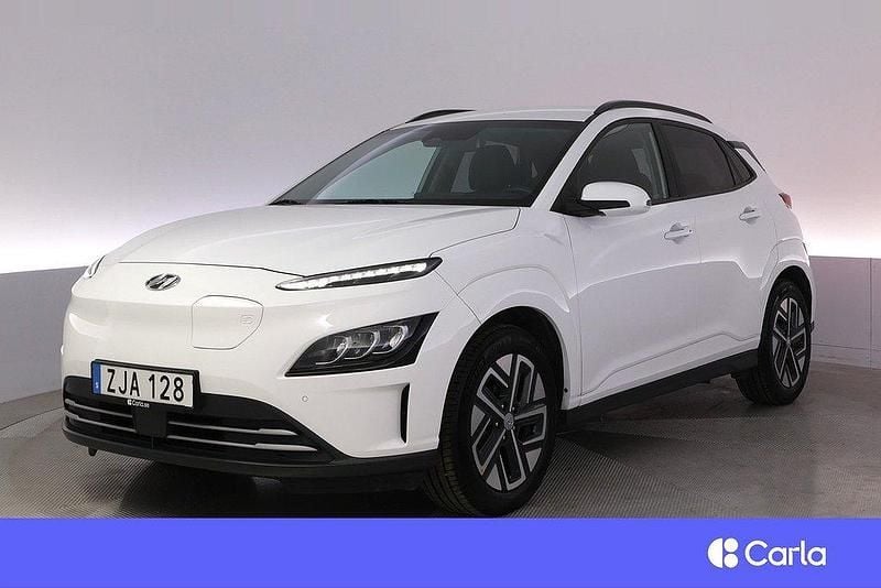Vit Begagnad 2022 Hyundai Kona Essential SUV | 185 900 kr (Marknadspris) - Bild 1/4
