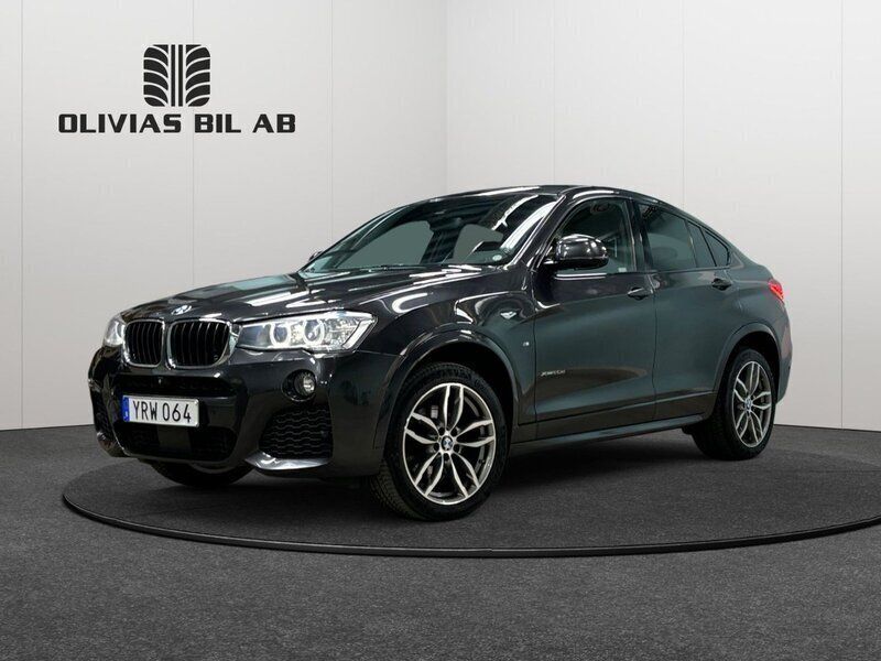 Grå Begagnad 2018 BMW X4 M Sport SUV | 279 400 kr (Superpris) - Bild 1/4