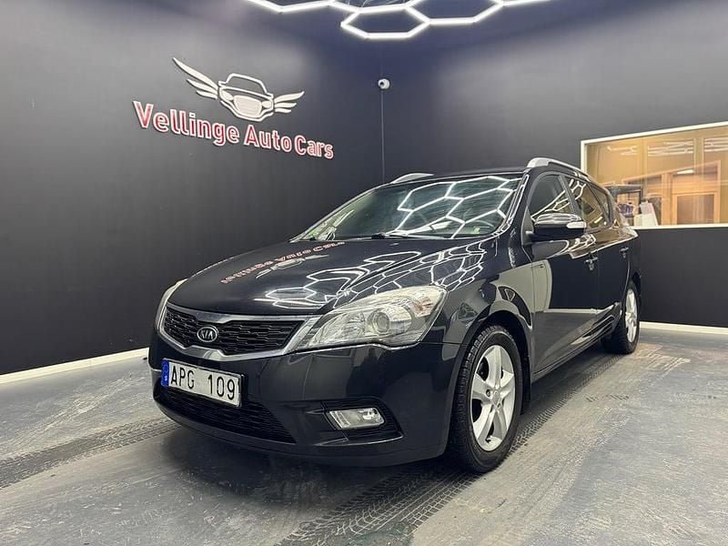 Svart Begagnad 2010 Kia Ceed Sportswagon Kombi | 34 900 kr (Bra pris) - Bild 1/4