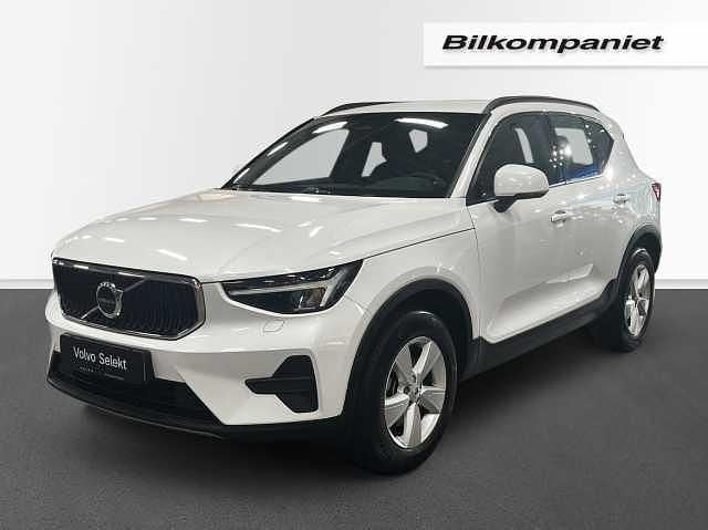 Begagnad 2024 Volvo XC40 SUV | 349 500 kr (Marknadspris) - Bild 1/4