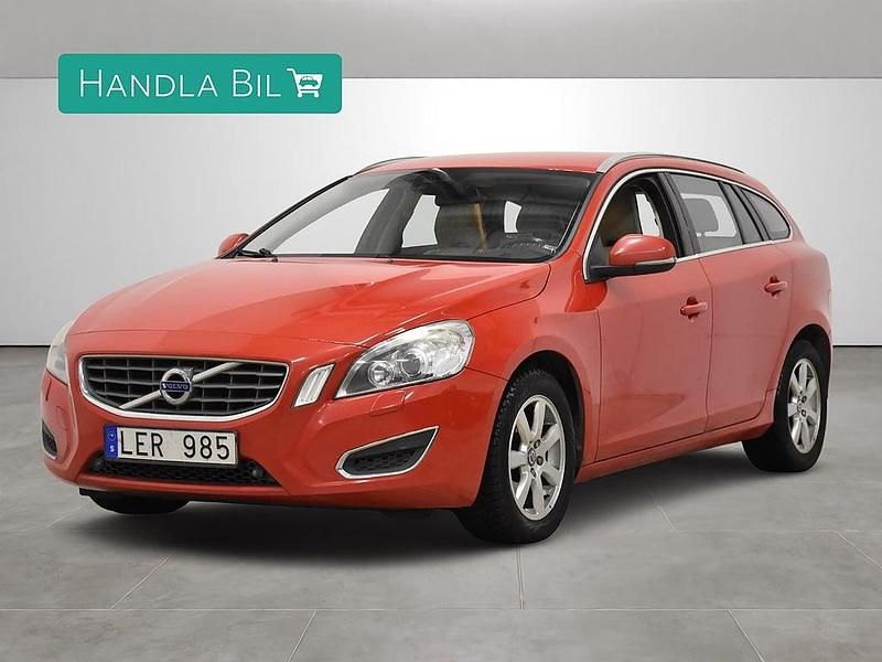 Röd Begagnad 2010 Volvo V60 Summum Kombi | 89 900 kr (Bra pris) - Bild 1/4