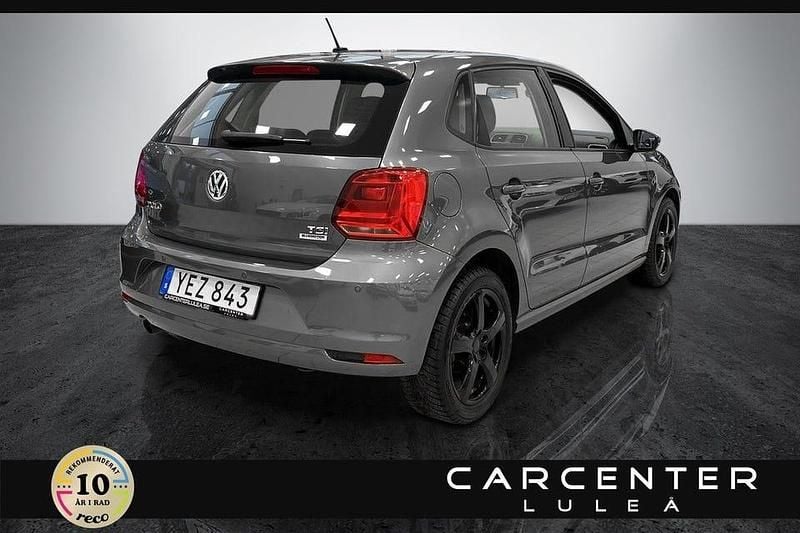 Begagnad VW Polo 90 HK (66 kW) 2016 Mörkgrå Halvkombi