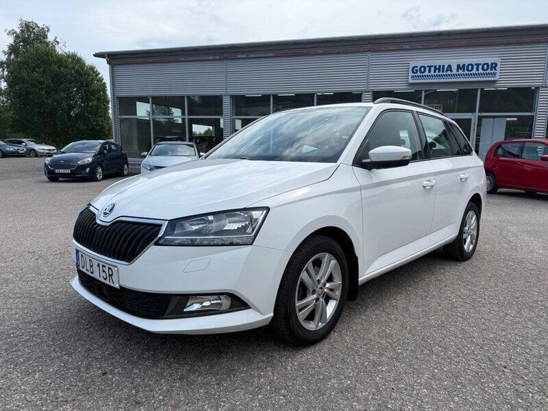 Vit Begagnad 2019 Skoda Fabia Style Kombi | 119 900 kr (Marknadspris) - Bild 1/4