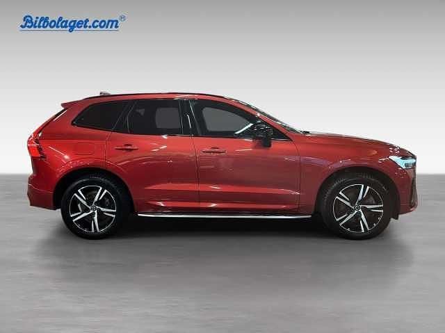 Begagnad Volvo XC60 R-Design 252 HK (185 kW) 2022 Röd SUV