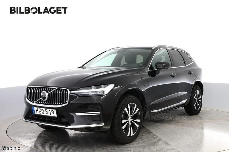 Begagnad Volvo XC60 Core 355 HK (261 kW) 2023 Svart SUV