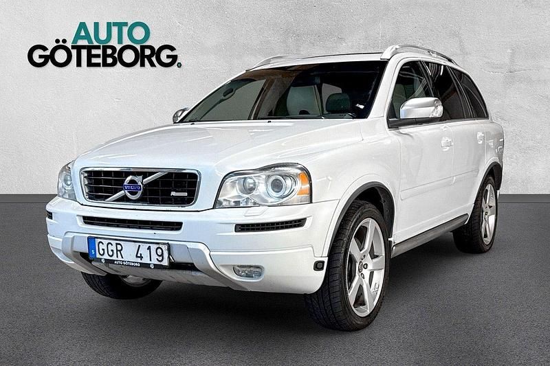 Vit Begagnad 2013 Volvo XC90 R-Design SUV | 99 900 kr - Bild 1/3