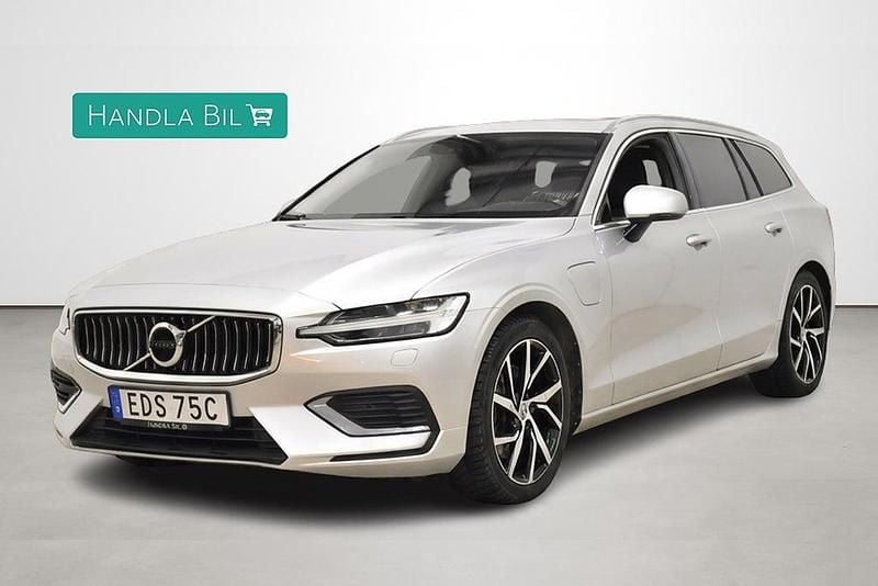 Begagnad Volvo V60 Inscription 303 HK (222 kW) 2019 Silver Kombi