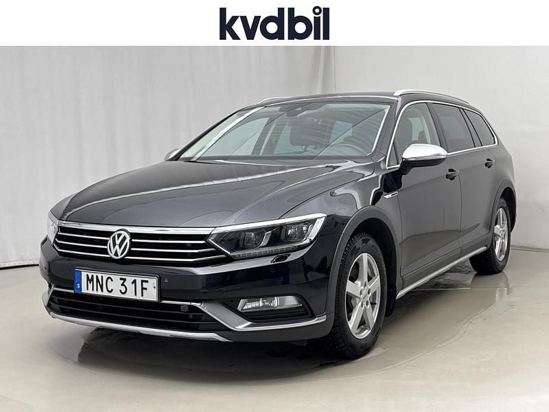 Svart Begagnad 2019 VW Passat Alltrack Executive Kombi | 219 000 kr (Superpris) - Bild 1/3