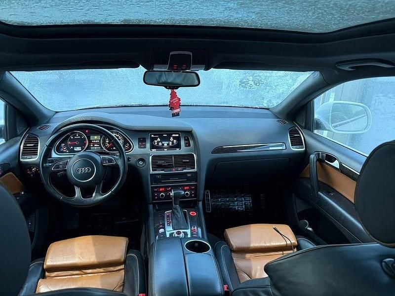 Begagnad Audi Q7 S-Line 245 HK (180 kW) 2013 SUV