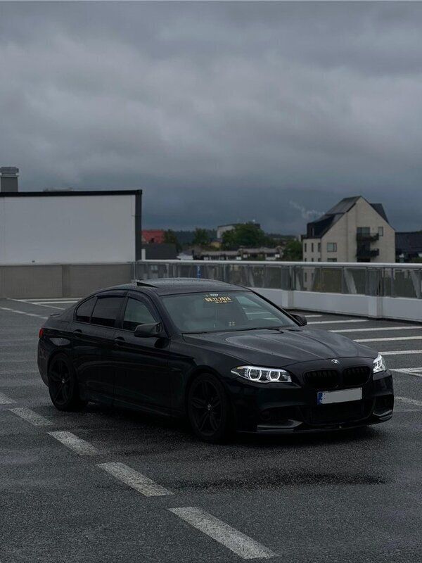 Begagnad 2012 BMW 530 M Sport Sedan | 184 999 kr (Dyr) - Bild 1/4