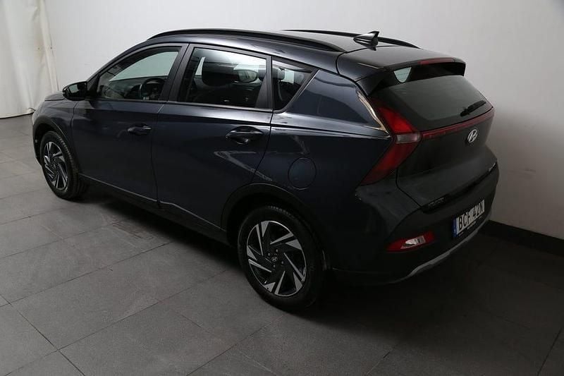 Begagnad Hyundai Bayon Essential 84 HK (61 kW) 2021 Grå SUV
