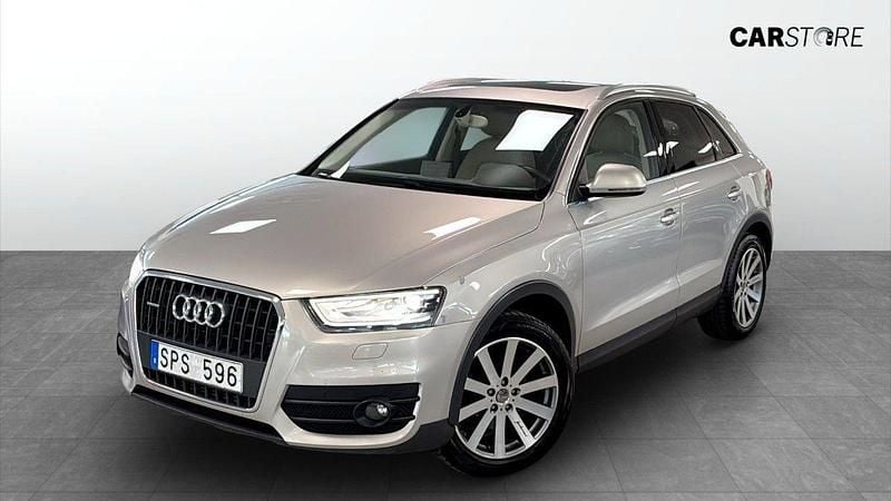 Krämfärgad Begagnad 2012 Audi Q3 SUV | 119 900 kr (Marknadspris) - Bild 1/4