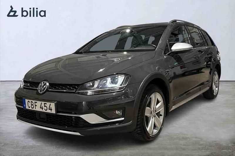 Grå Begagnad 2016 VW Golf Alltrack Kombi | 169 000 kr - Bild 1/1