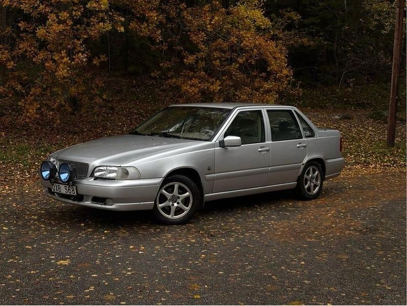 Begagnad 1998 Volvo S70 SE Sedan | 32 000 kr - Bild 1/4
