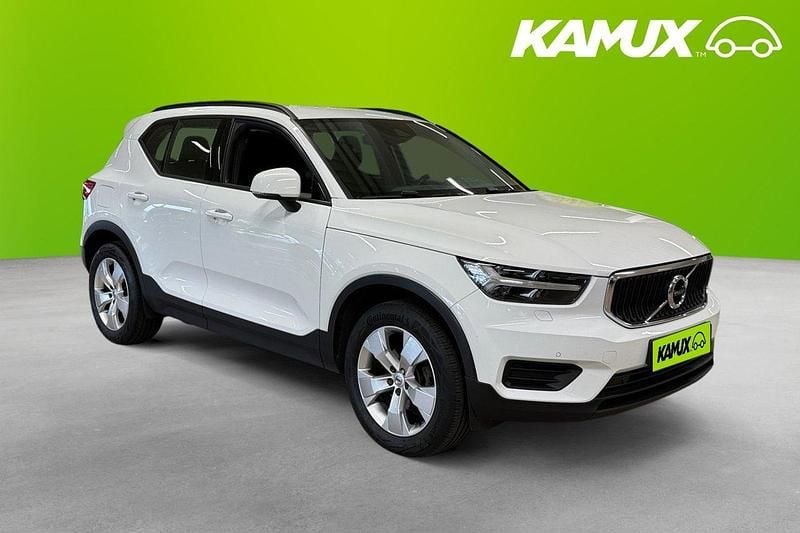 Vit Begagnad 2020 Volvo XC40 Kinetic SUV | 259 800 kr (Marknadspris) - Bild 1/4