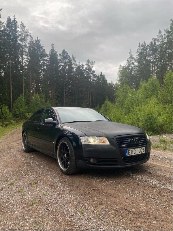 Svart Begagnad 2007 Audi A8 Sedan | 78 000 kr - Bild 1/4
