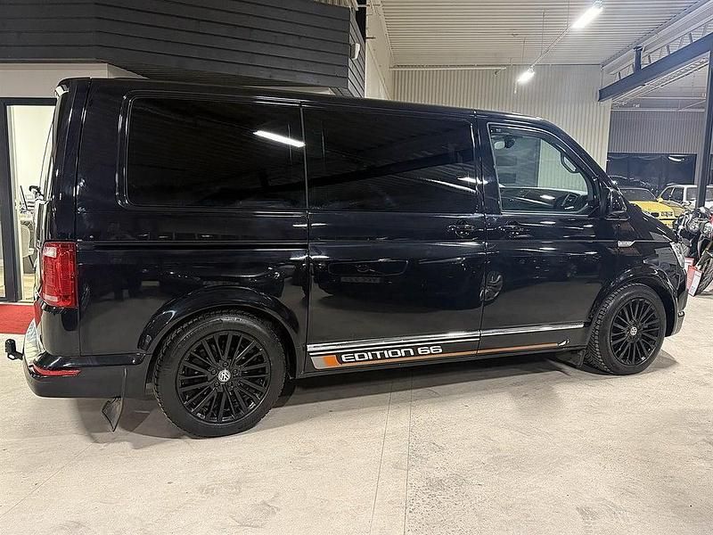 Begagnad VW Multivan Highline 204 HK (150 kW) 2017 Svart Van