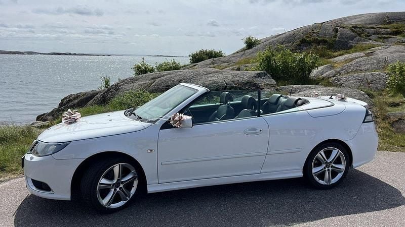 Vit Begagnad 2008 Saab 9-3 Cabriolet Aero Cab | 210 000 kr - Bild 1/3