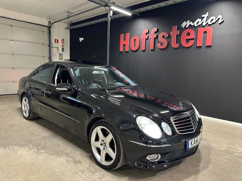 Svart Begagnad 2007 Mercedes E550 AMG Sedan | 229 900 kr - Bild 1/4