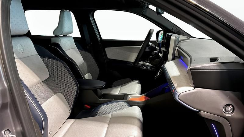 Ny Renault R5 110 kW (150 HK) 2025 Arctic white Halvkombi