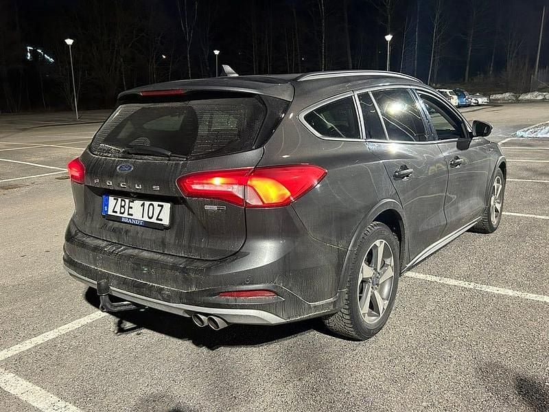 Begagnad Ford Focus Active 125 HK (91 kW) 2021 Kombi