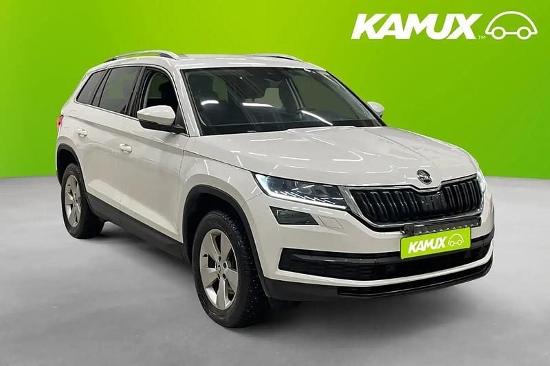Vit Begagnad 2020 Skoda Kodiaq Business Line SUV | 294 900 kr (Bra pris) - Bild 1/4