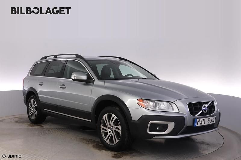 Begagnad Volvo XC70 Momentum 215 HK (158 kW) 2012 Silver Kombi