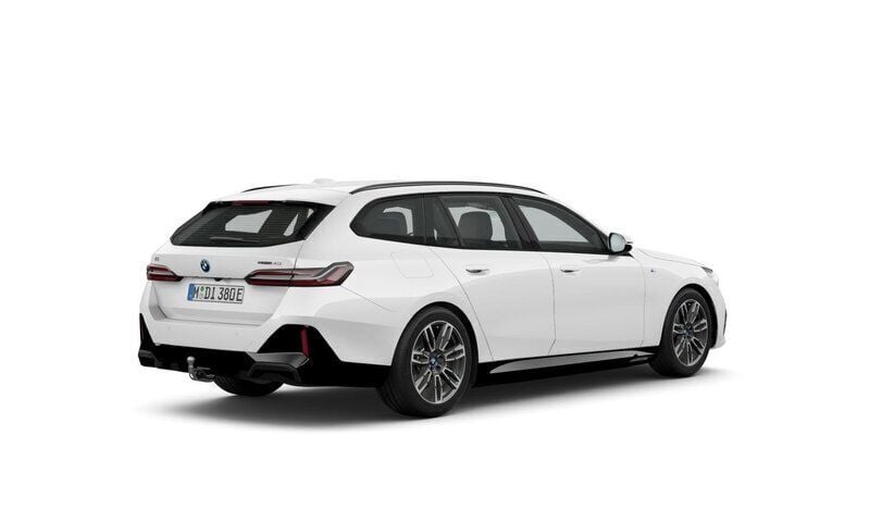 Begagnad BMW i5 M Sport 442 kW (601 HK) 2024 Alpinvit Sedan