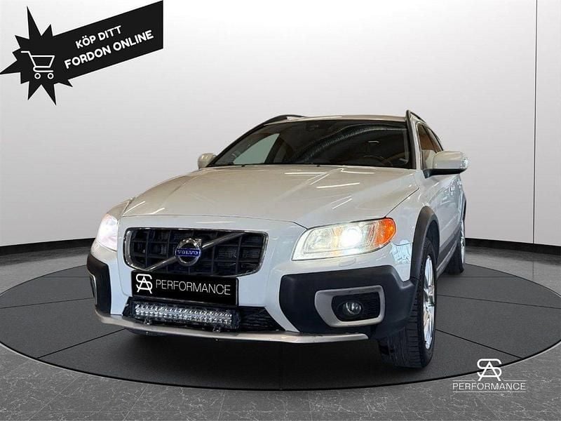 Vit Begagnad 2013 Volvo XC70 Momentum SUV | 109 900 kr (Superpris) - Bild 1/4