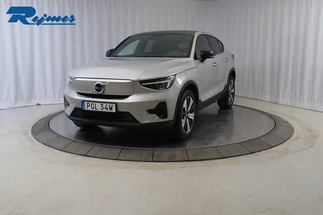 Silver Begagnad 2022 Volvo C40 Core SUV | 339 900 kr (Marknadspris) - Bild 1/4