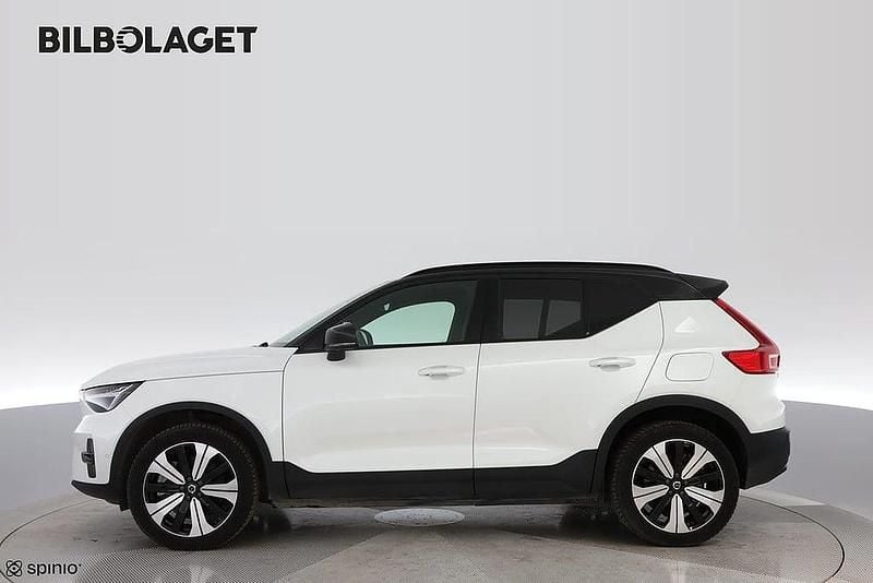 Begagnad Volvo XC40 Ultimate 185 kW (252 HK) 2023 Vit SUV
