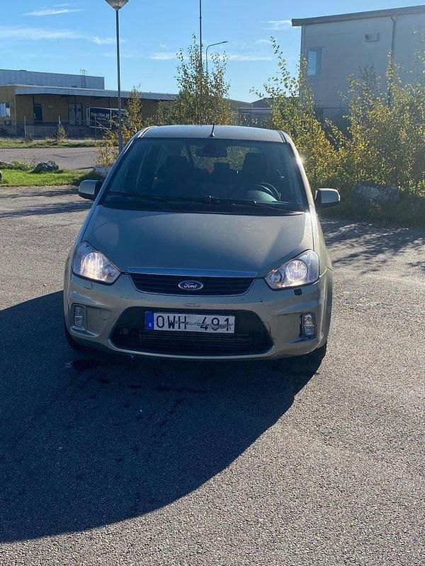 Grå Begagnad 2010 Ford C-MAX Minibuss | 25 500 kr (Marknadspris) - Bild 1/4