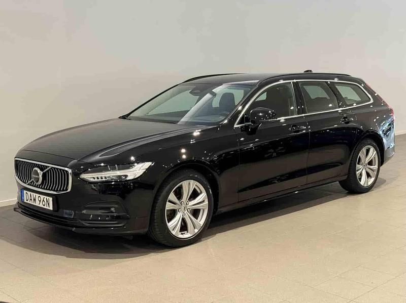 Svart Begagnad 2023 Volvo V90 Kombi | 329 000 kr (Marknadspris) - Bild 1/1