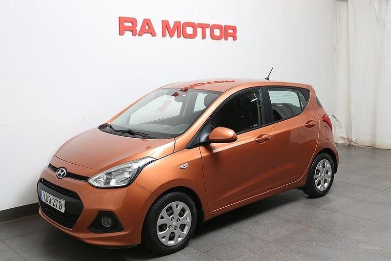 Orange Begagnad 2014 Hyundai i10 Halvkombi | 59 900 kr (Marknadspris) - Bild 1/3