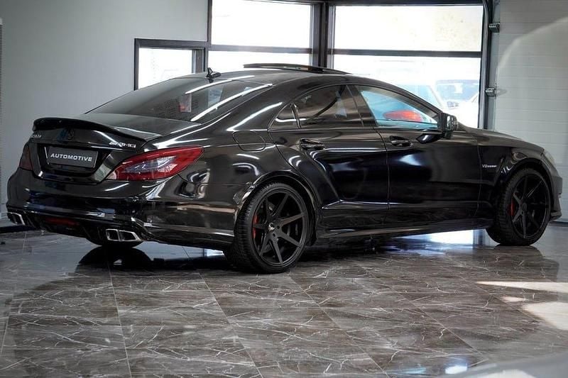 Begagnad Mercedes CLS63 AMG AMG 525 HK (386 kW) 2012 Ljusgrå (grå) Sportkupé