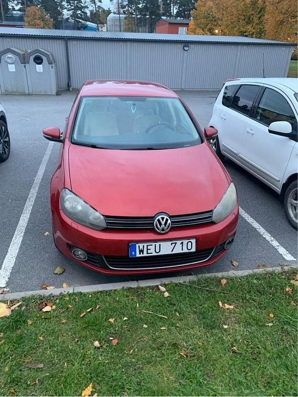Röd Begagnad 2010 VW Golf VI GT Halvkombi | 65 000 kr (Marknadspris) - Bild 1/4