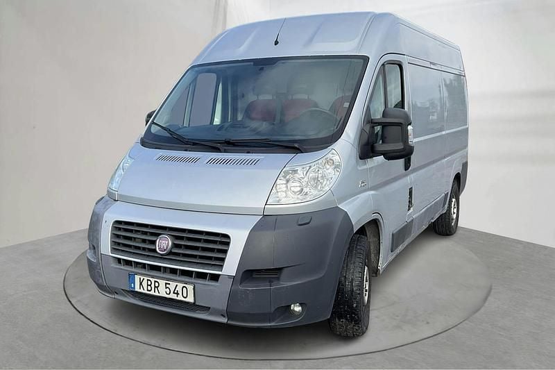 Grå Begagnad 2014 Fiat Ducato Van | 100 100 kr (Superpris) - Bild 1/4
