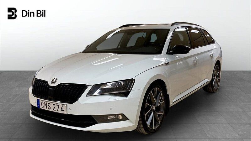 Vit Begagnad 2018 Skoda Superb Business Line Kombi | 259 900 kr (Lite dyr) - Bild 1/4