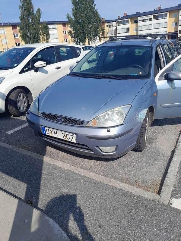 Begagnad 2004 Ford Focus Kombi | 6 900 kr (Bra pris) - Bild 1/4