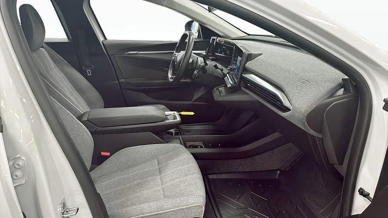 Vit Begagnad 2023 Renault Mégane Equilibre SUV | 249 900 kr (Lite dyr) - Bild 1/2