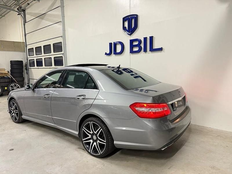 Begagnad Mercedes E350 AMG 292 HK (214 kW) 2009 Grå Sedan