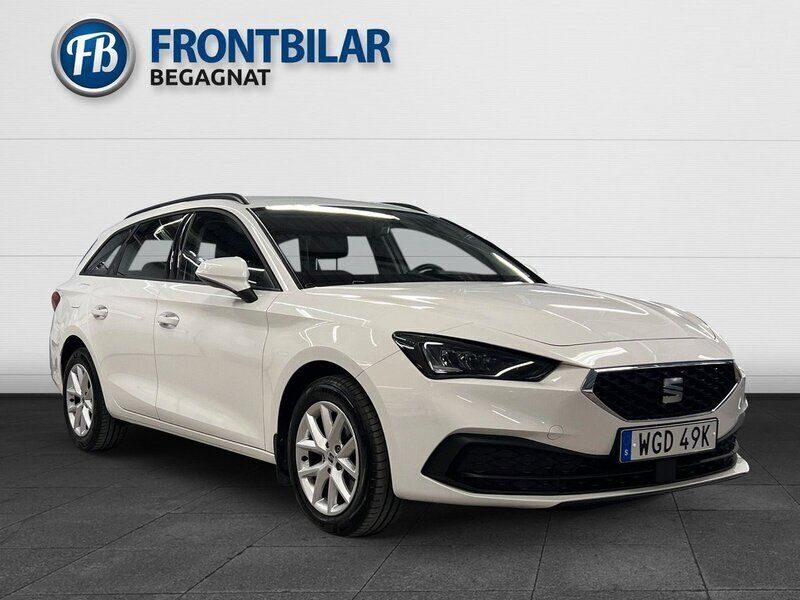 Vit Begagnad 2022 Seat Leon Kombi | 214 900 kr (Marknadspris) - Bild 1/3