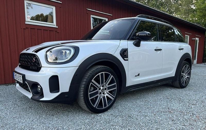 Vit Begagnad 2024 Mini Cooper S Countryman SUV | 329 000 kr - Bild 1/4