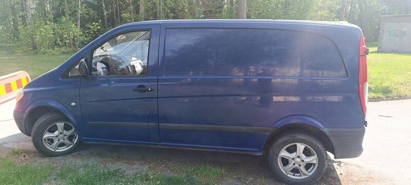 Blå Begagnad 2008 Mercedes Vito Minibuss | 38 000 kr (Bra pris) - Bild 1/3