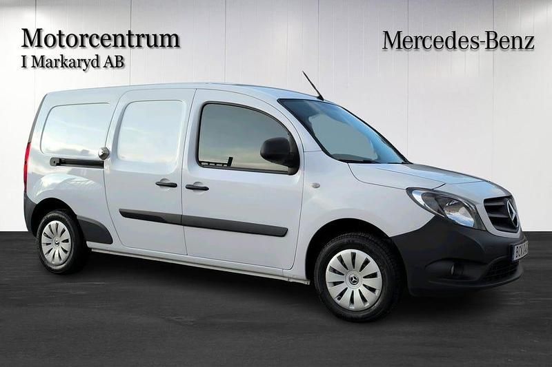 Vit Begagnad 2022 Mercedes Citan 109 | 185 000 kr - Bild 1/4
