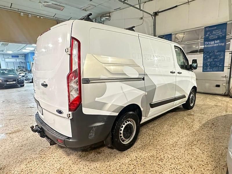 Begagnad Ford Transit Custom 101 HK (74 kW) 2016 Vit