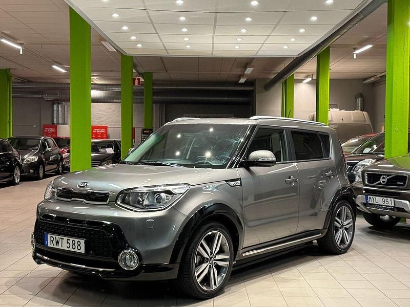 Grå Begagnad 2016 Kia Soul SUV | 249 900 kr - Bild 1/4
