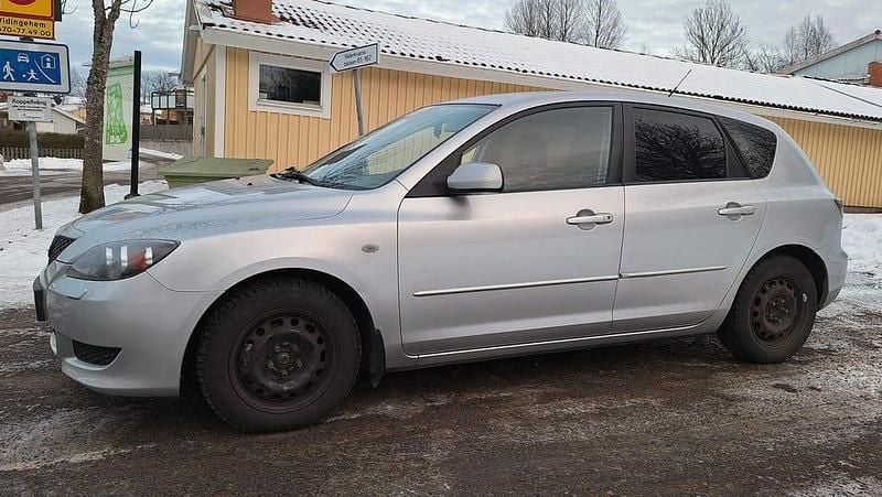 Begagnad Mazda 3 Inclusive 105 HK (77 kW) 2008